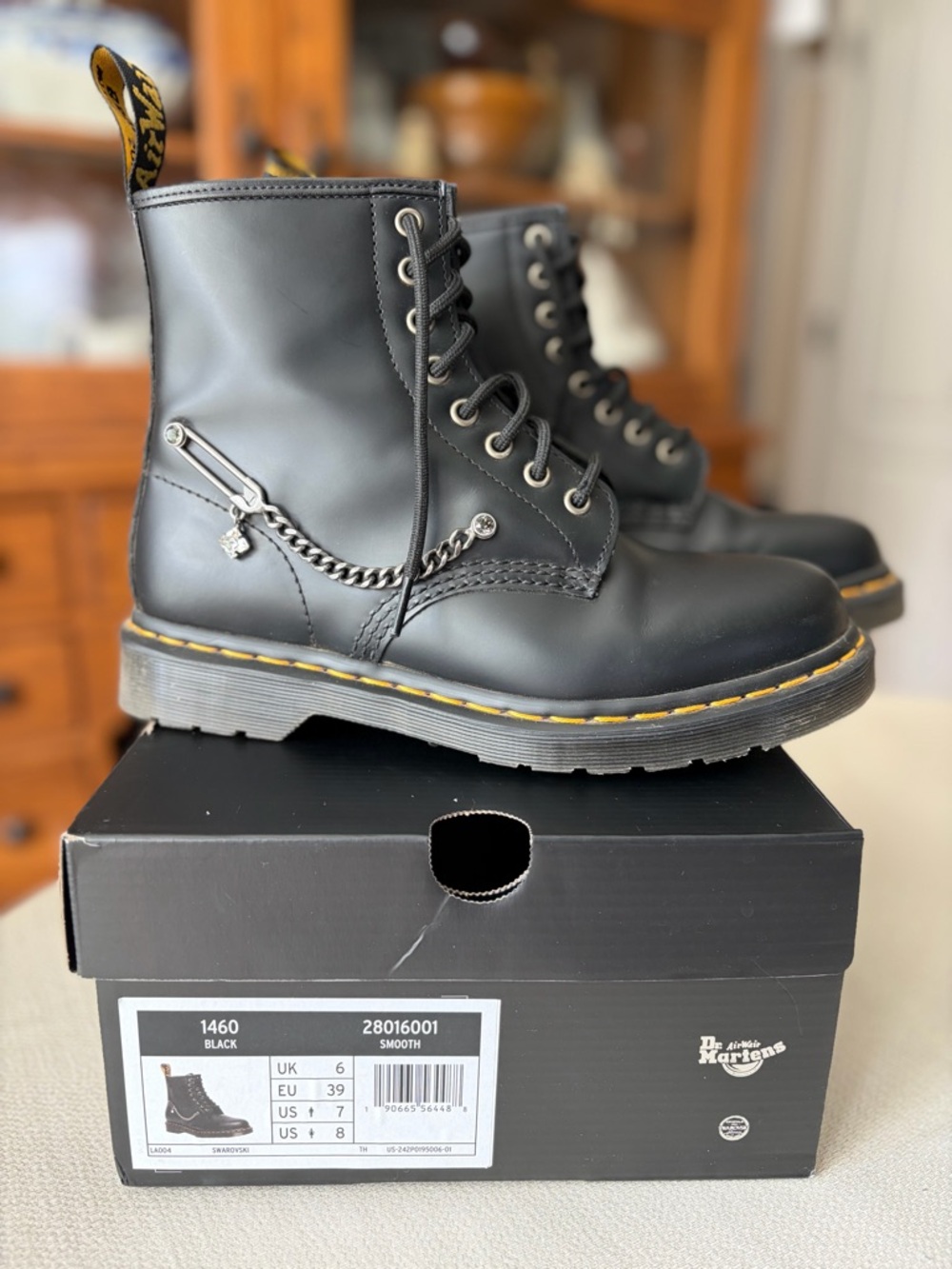 Doc Martens Limited Edition Swarovski Collab 1460 Smooth Leather Boots Punk Sz 7